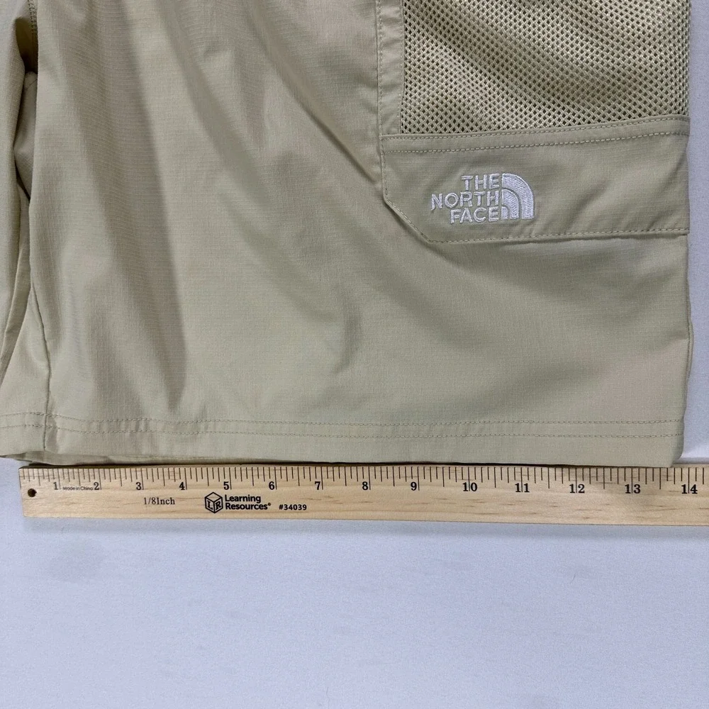 The North Face Shorts Mens XXL Long Beige Belted Cargo Fishing Hiking Ripstop